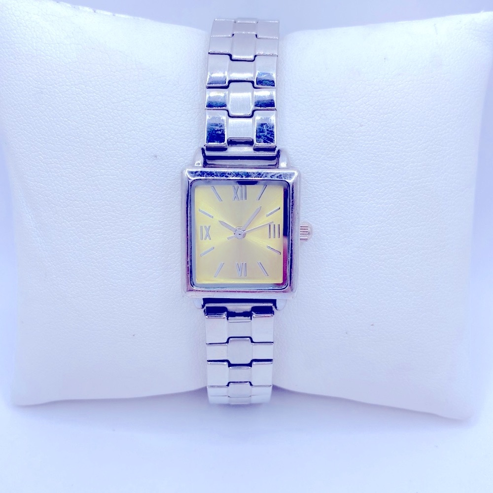 Working! Bay Studio Rectangular Face Minimalist S… - image 1